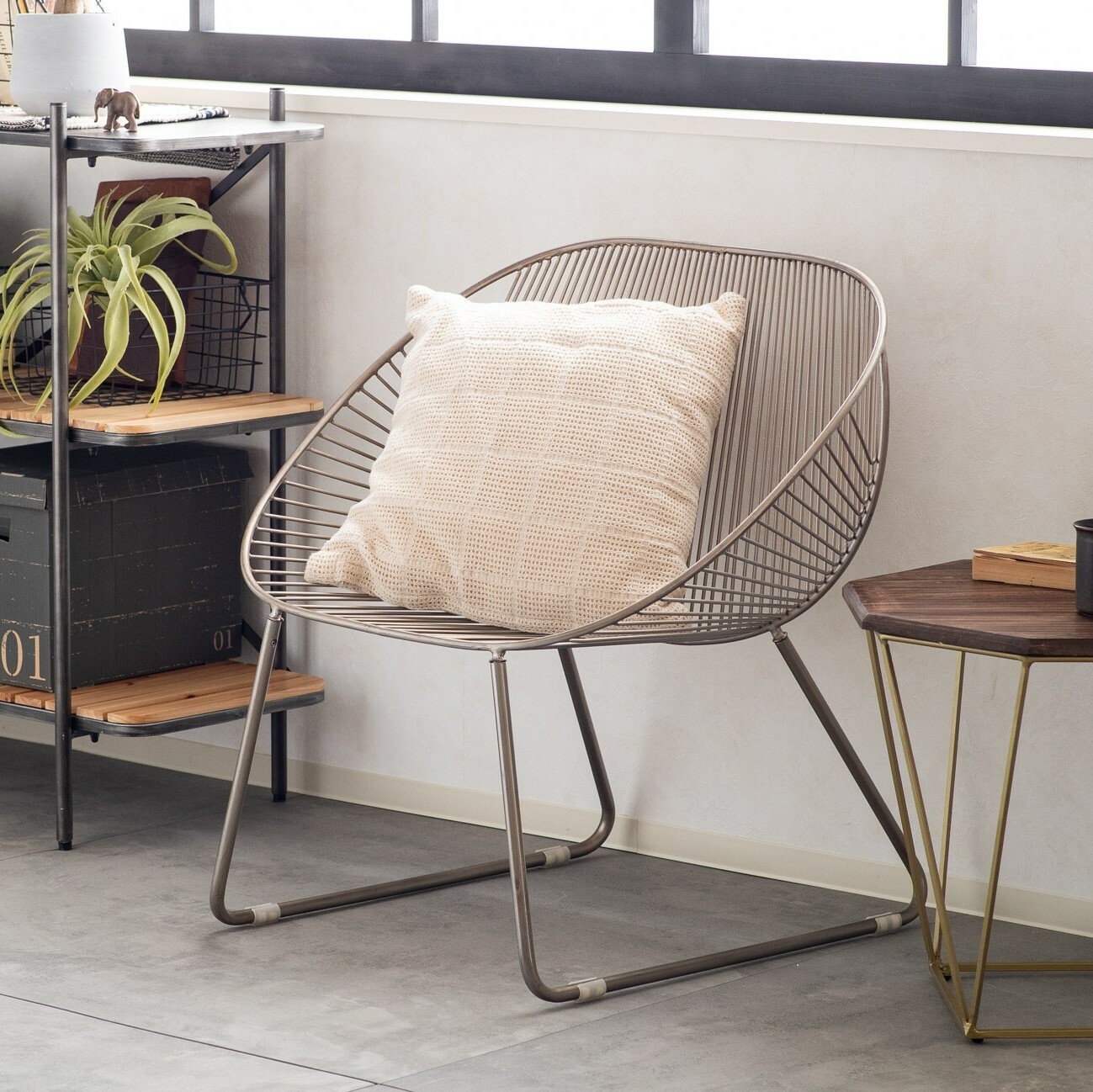 チェア カフェチェア ロビーチェア ゴージャス エレガント おしゃれ パーソナルチェア アイアンフレーム 椅子 いす イス 座面高36cm