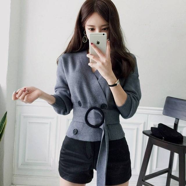 カットソー カーディガン トップス アウター ショート丈 長袖 ボリューム袖 ドロップショルダー Vネック ベルト ウエストマーク リブ 前開き 伸縮性 ニット 無地 秋 冬 10代 20代 レディー