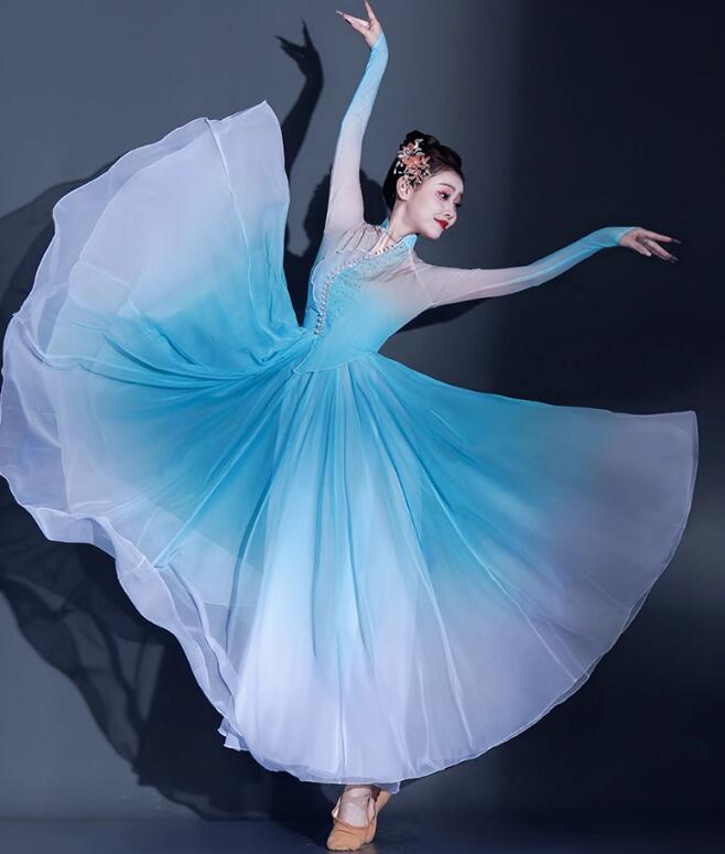 【新作お得】細部へのこだわり社交ダンス 衣装 花柄 中指にかける モダンドレス 社交ダンス 古典服 社交ダンス 練習着 演出服 舞台演出ロングドレス　合唱団 演奏会 社交ダンス衣装 ブルー きいサイズ