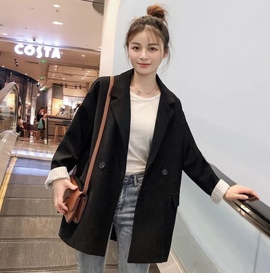 アウター ジャケット ミディアム丈 長袖 ノッチドラペル ボタン ダブルブレスト オーバーサイズ 美ライン ニュアンス 裏地 モノトーン かわいい 大人可愛い きれいめ シンプル カジュアル 大人
