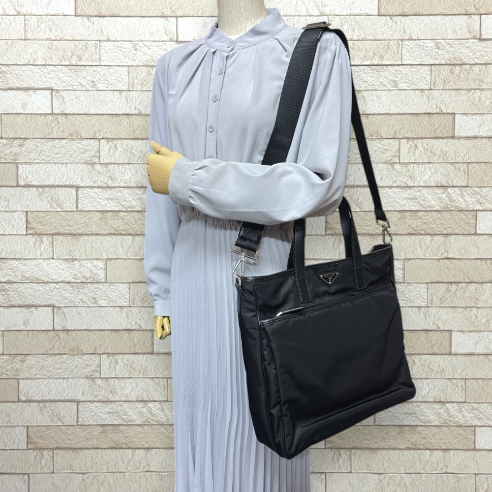 プラダ ショルダーバッグ ナイロン 2VG032 ブラック PRADA 中古 美品