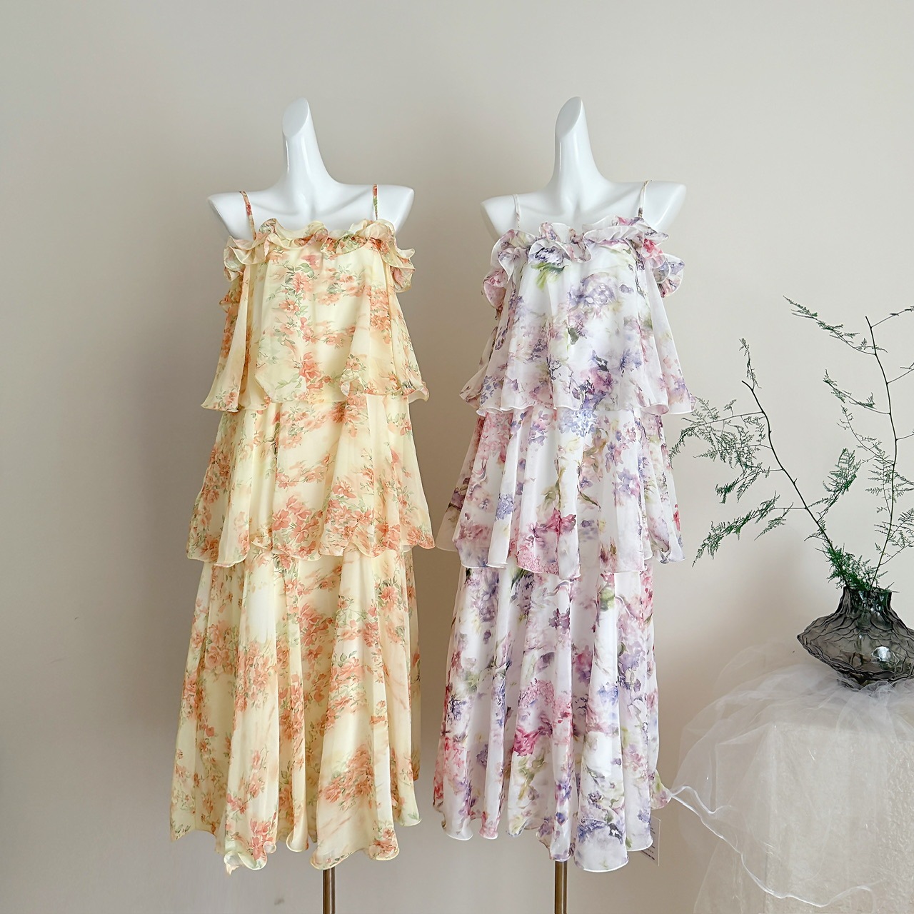 【雲影蘿 ヘビー級 仙女 大フレア フレンチリゾート 花柄 シフォン 半袖 キャミソールワンピース 女性用】