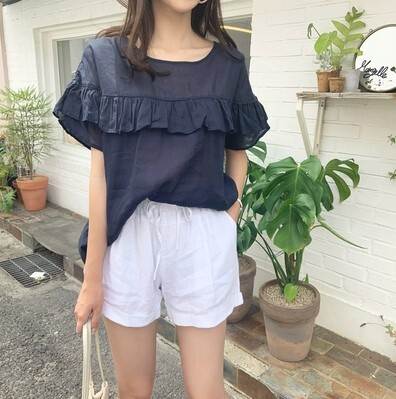トップス ブラウス リネン フリル 袖あり 半袖 ラウンドネック ボートネック 襟なし 麻 薄手 かわいい 可愛い きれいめ シンプル カジュアル 大人 上品 おしゃれ お洒落 アジアン 大人可愛い