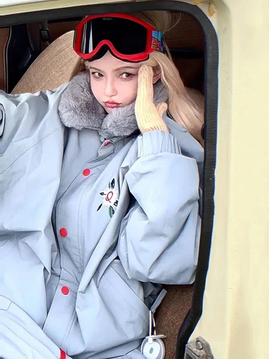 出荷が迅速であるスノーボードウェア20262026上下セットレディースメンズ防水15000ジャケットアウターパンツピンクブルースノボースキーウェアスノボウェア韓国風防スノーボードウェア20262026