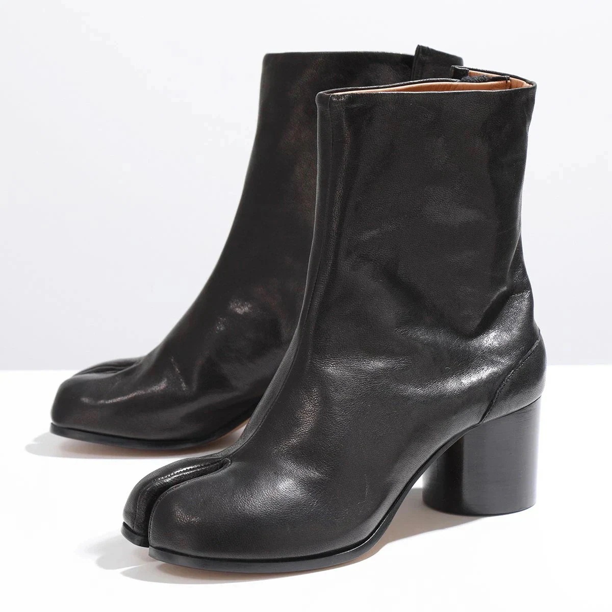 MAISON MARGIELA メゾンマルジェラ 22 タビブーツ Tabi S58WU0246 P3753 レディース ナッパレザー アンクル ショートブーツ 103,014円