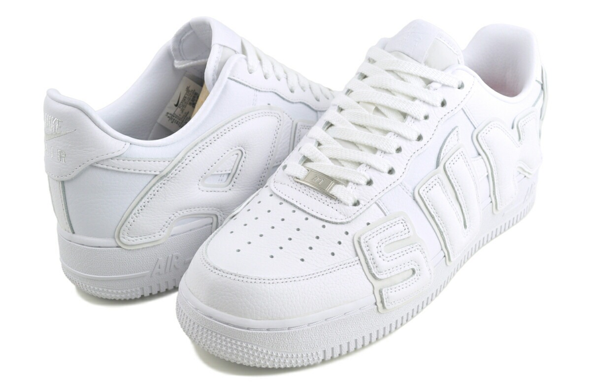 エアフォース 1 ロー SP カクタス プラント フリーマーケット ホワイト コラボ シンシア・ルー CPFM fq7069-100カジュアル