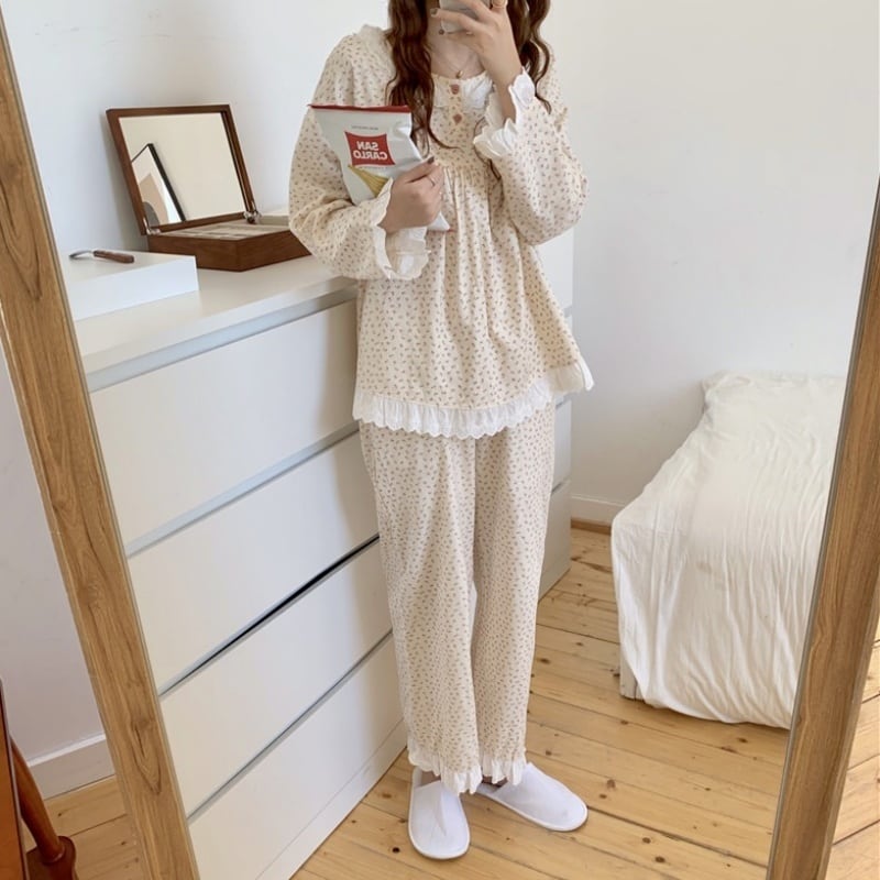 パジャマ セットアップ 上下セット 花柄 フラワープリント 寝巻 ルームウェア ナイトウェア 4,768円