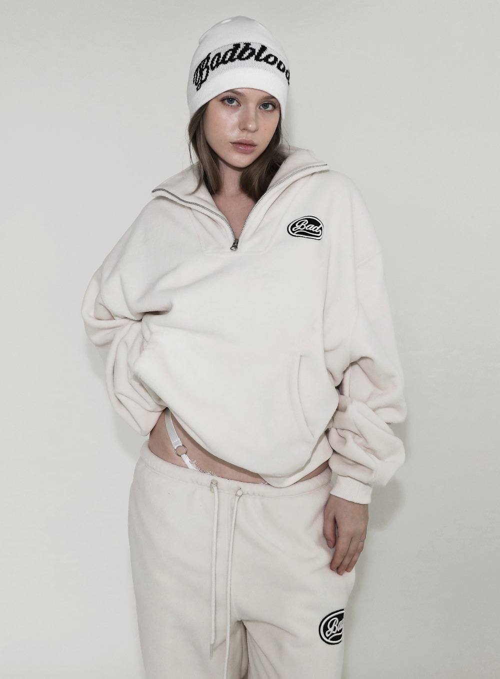 【BADBLOOD】 FLUFFY ANORAK : CREAM