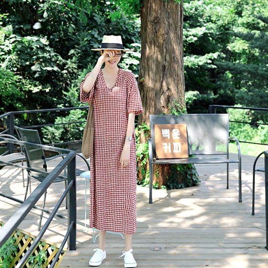 【取寄：納期2週間】ワンピース 夏 半袖 ロング丈 ワンピース チェック柄 レッド Vネック ロングワンピース