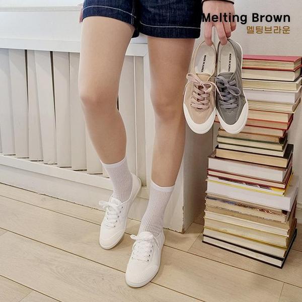 レディーススニーカー ランニングシューズ 女性 春の靴 AK25