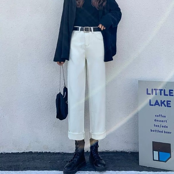 パンツ ストレートパンツ デザイン 美ライン ニュアンス カラーデニム カラバリ スタイルアップ モノトーン かわいい 大人可愛い きれいめ シンプル カジュアル 大人 上品 おしゃれ お洒落