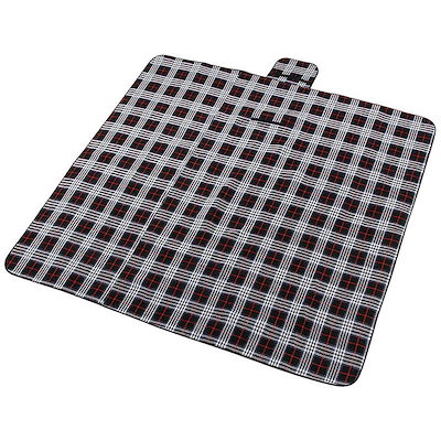 他サイト： キャプテンスタッグ　アクリル起毛レジャーマット (200x200cm) ブラック　UB-3004の商品画像