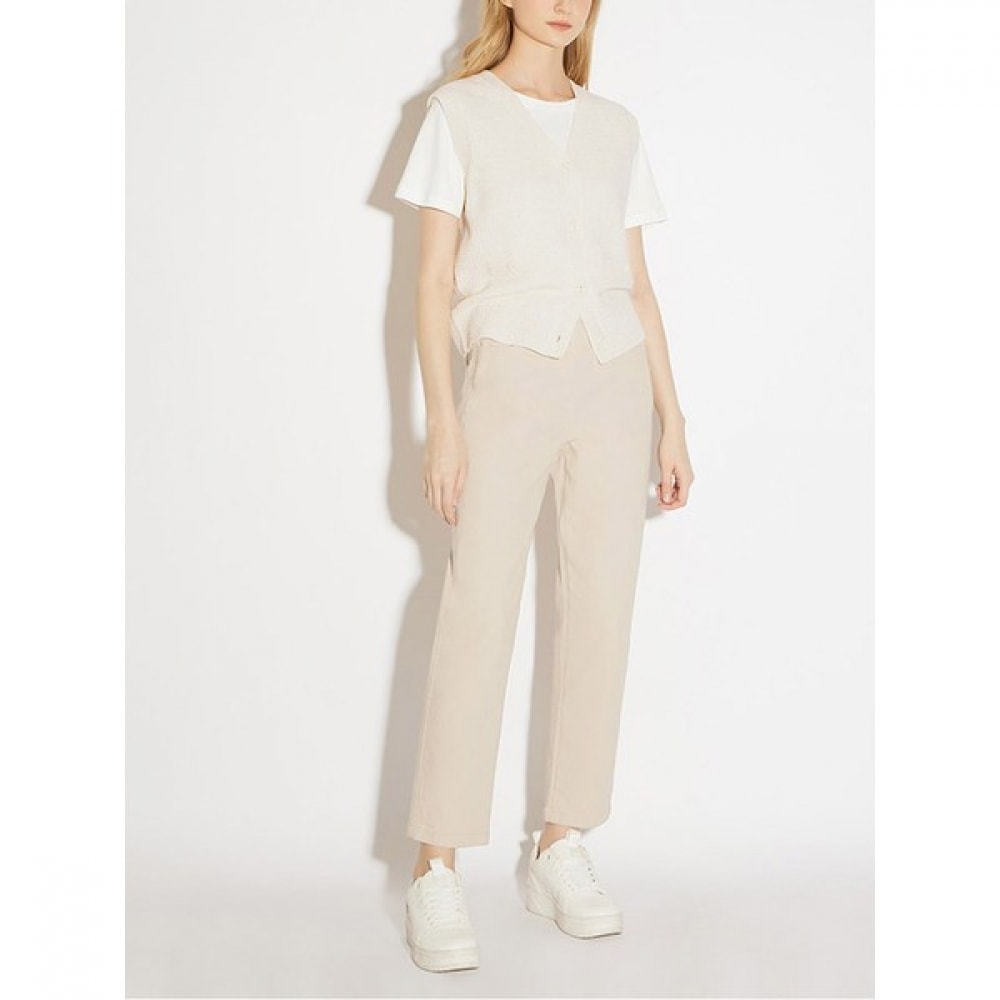 [シーズミス] ソリッドクロップドパンツ (価格:178,000ウォン)