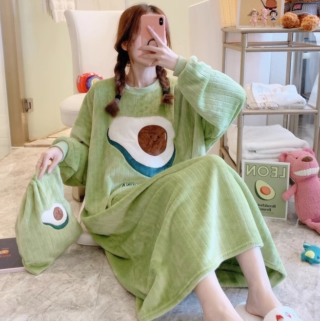 ルームウェア パジャマ 部屋着 寝巻き ナイトウェア マキシ丈 長袖 ドロップショルダー ラウンドネック ワイド もこもこ モコモコ ふわふわ フリース 厚手 かわいい 大人可愛い カジュアル