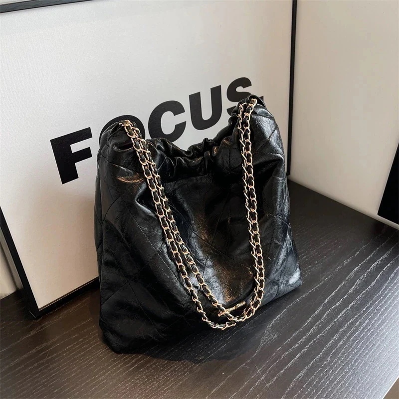 即納 レトロ おしゃれ 大容量 リンジ チェーンバッグ 気質 トートバック ショルダーバッグ カジュアル OL通勤 斜め掛けバッグ