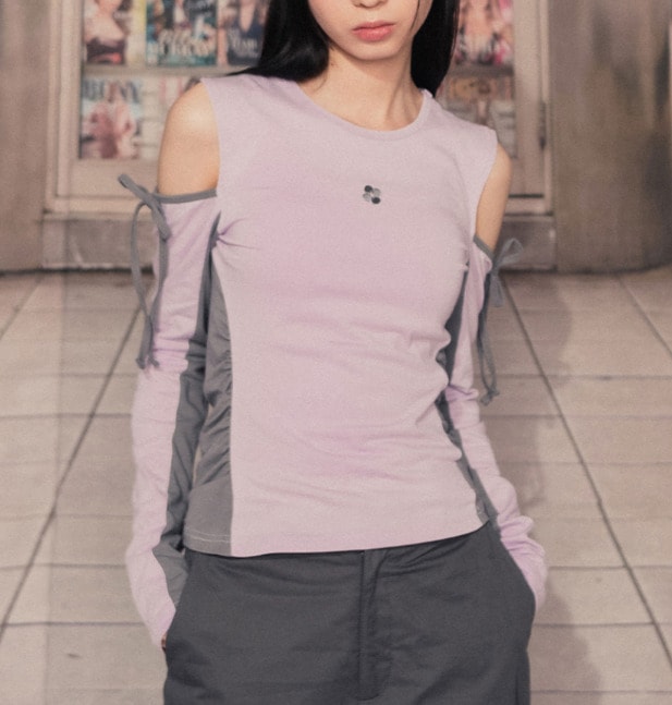 [韓国の人気商品 highschooldisco]Shirring Ribbon Off-Shoulder Long Sleeve Purple