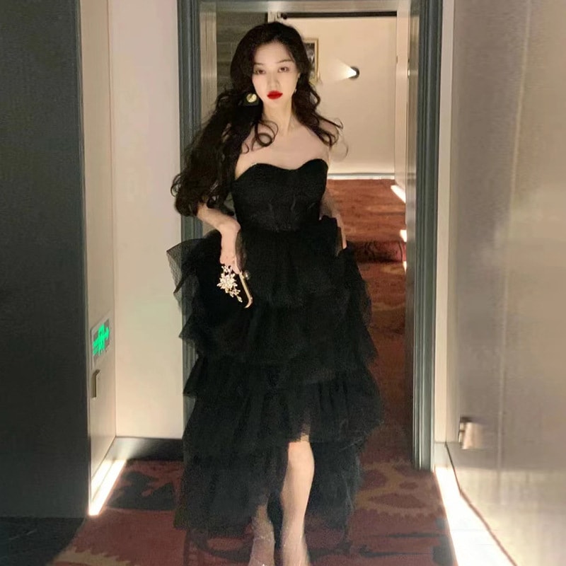 女性のためのブラックドレス2025誕生日アート試験ホストストラップレスドレス