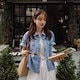 ライトブルー
