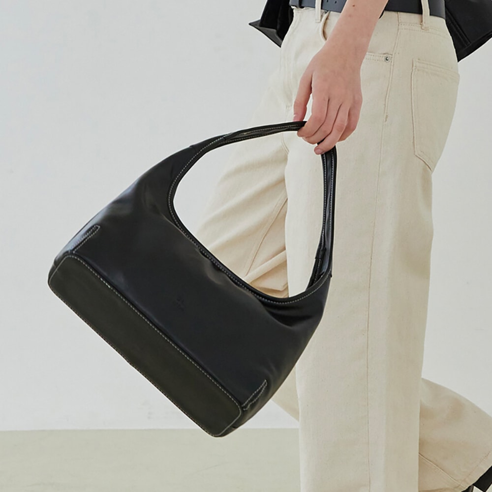 Elbon バッグ ブラック/ホワイト ステッチ