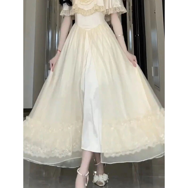 和服コスチュームコスチュームエレガントで高貴な白pパフスリーブドレスドレスウェディングロリータプリンセスドレス