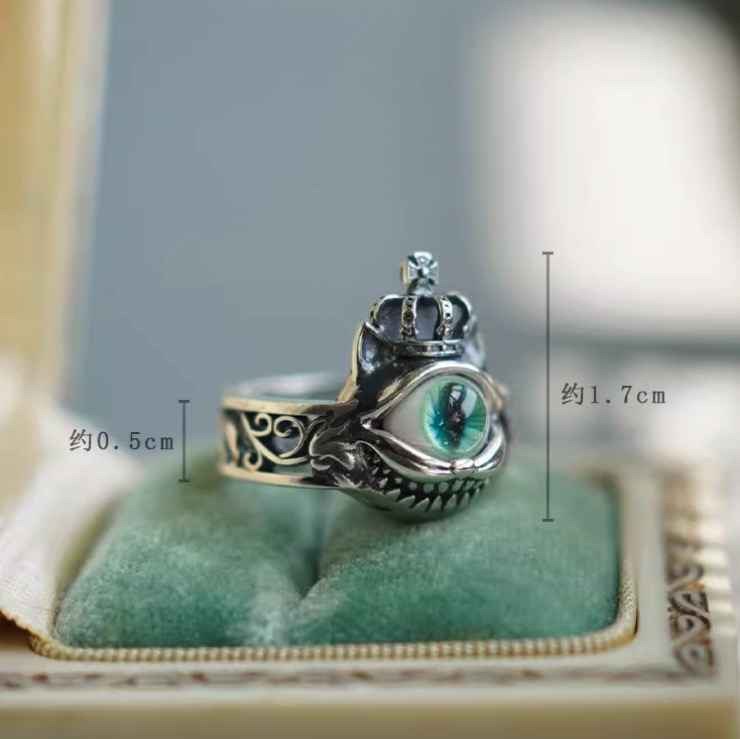 猫の瞳がきらめく925純銀グリーンアイ開口リング