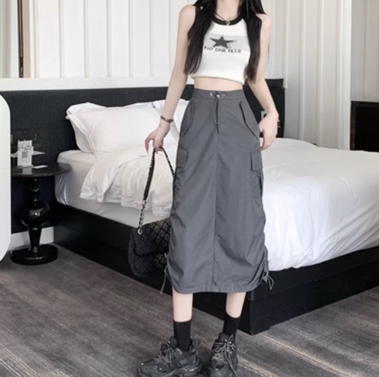 スカート 膝下 ミモレ ミモレ丈 かわいい 大人可愛い きれいめ シンプル カジュアル 大人 上品 おしゃれ お洒落 かっこいい レトロ 大人女子 こなれ感 スポーティー 個性的 主役級 存在感