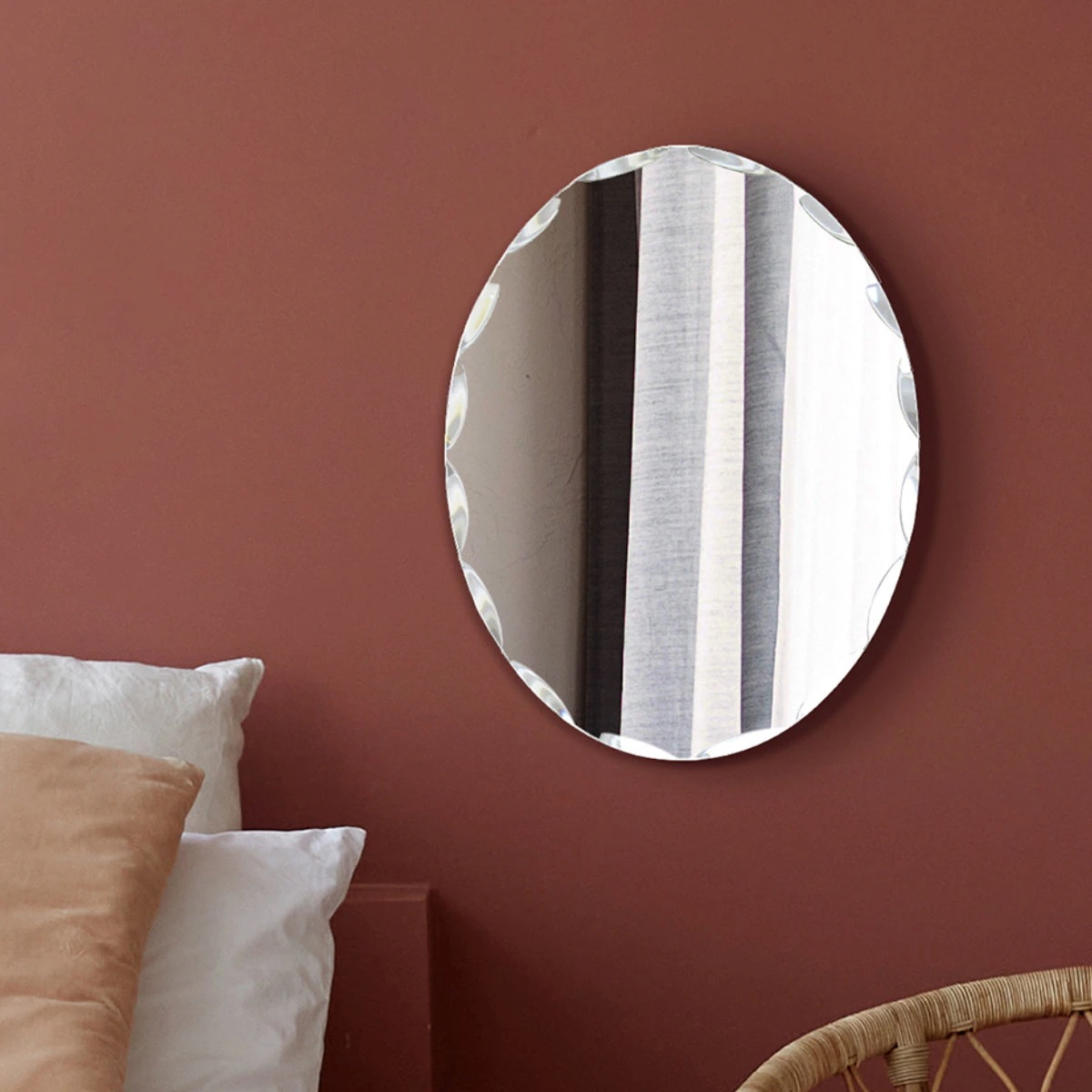 ミラー 壁掛け ウォールミラー 40x55cm マム 鏡 おしゃれ 壁掛け鏡 シンプル 洗面台 インテリア 飛散防止 玄関 リビング かがみ 北欧 ドレッサー メイク鏡 壁掛けミラー 賃貸