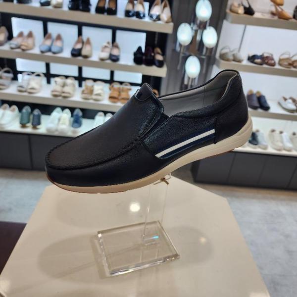 HC10 男性ネイビーコンフォートカジュアルシューズ LCMC28U51459 (41109773)