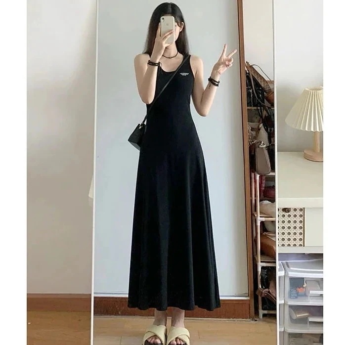 人気ワンピースキャミワンピース デザインブラックホルタードレスベストロングドレスワンピース 大きめサイズ
