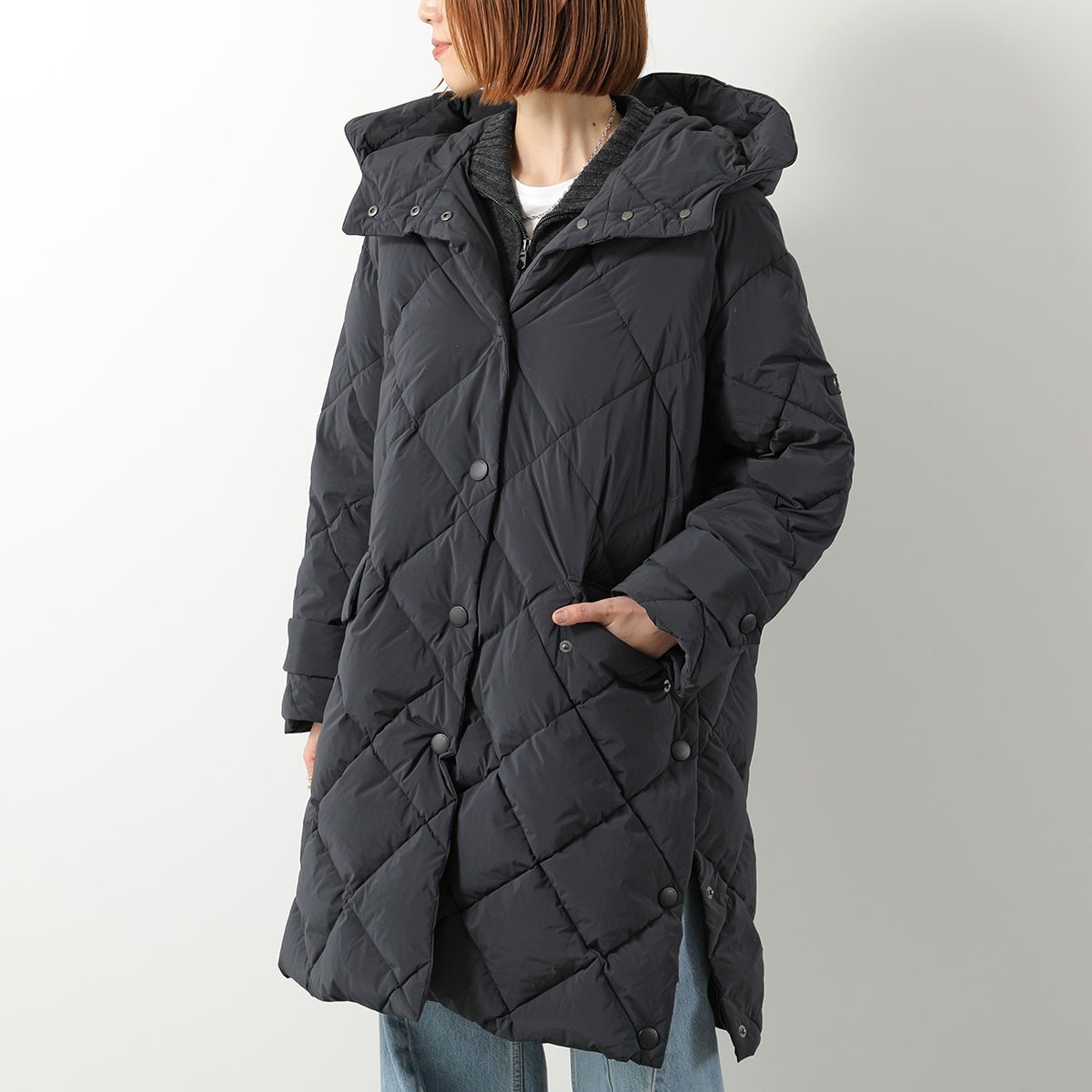 TATRAS タトラス ダウンコート CAMASTRA カマストラ LJXA0152010358 レディース ダイヤキルトステッチ ロング丈 フード付 ロゴ BLACK
