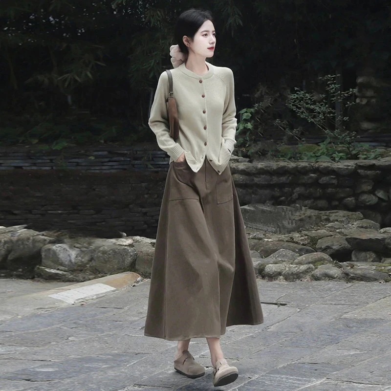 韓国ファッション作涼しく楽ちんセットカジュアルスーツ気品スイートスーツレトロニット上着とスカートの2点セット春秋の季節.福袋