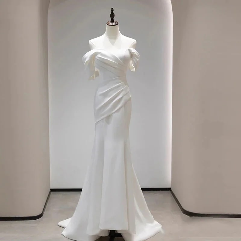 送料無料!!【L.O.V.E】 ウェディングドレス 白 結婚式 花嫁 サイズオーダーメイド可能 成人式 お呼ばれ ウェディング 演奏会 二次会 パーティードレス 前撮り ワンピース ロングドレス メガ 6,970円