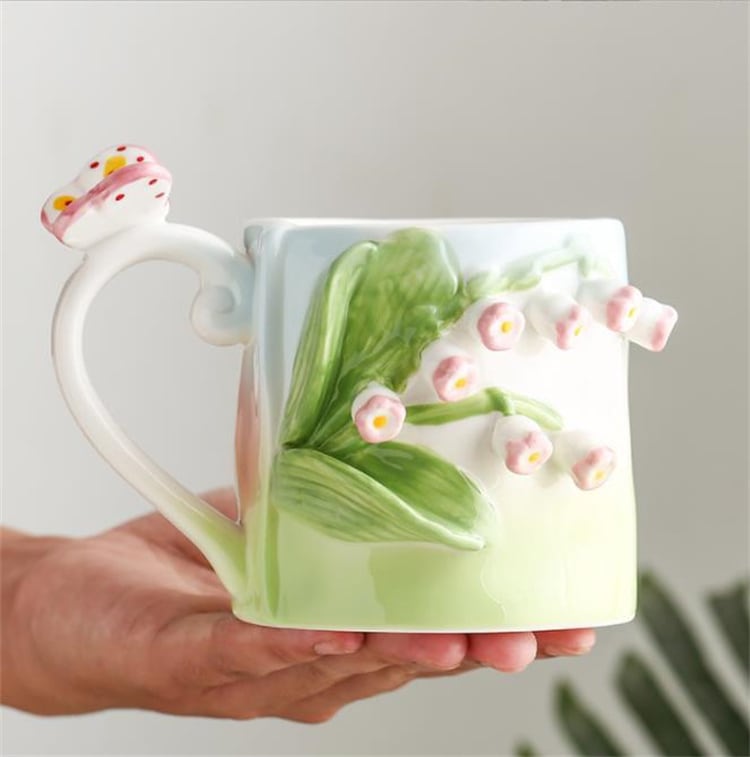 INSスタイル 花卉 手でカップをつまむ アフタヌーンティー 手作り セラミックカップ マグカップ 手描き 牛乳カップ 水カップ 植物 アイデア 抽出カップ