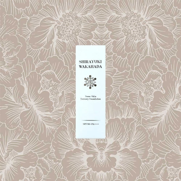 白雪若肌 スノースキン ラグジュアリーファンデーション 26g