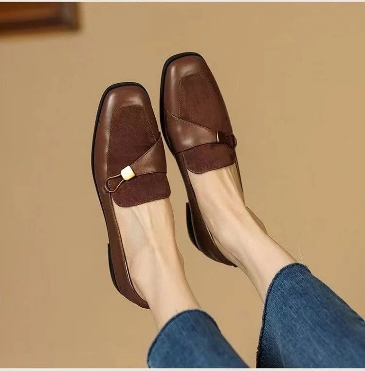 楽ちんフラットパンプスクローズトゥビーズアクセサリー通勤百掛け大きいサイズフラット フラットシューズ 5,727円