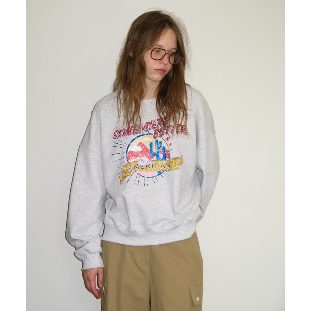 SOMEWHEREBUTTER ビリービンテージグラフィック・スウェットシャツ-ホワイトメランジ 19,987円