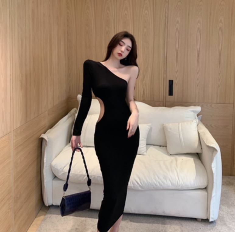 ワンピース デート ロング ロング丈 袖あり 長袖 スリム タイト 細身 かわいい 大人可愛い きれいめ シンプル カジュアル 大人 上品 おしゃれ お洒落 主役級 存在感 春 秋 冬 10代 20代