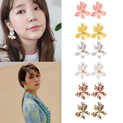 [ユンウネアンジヨンチョンウンジ着用] ゴージャスツーフラワーイヤリング SNSで人気 韓国ファッションジュエリー の人気芸能人着用 セレブが愛するカスタムジュエリー 人気ジュエリー