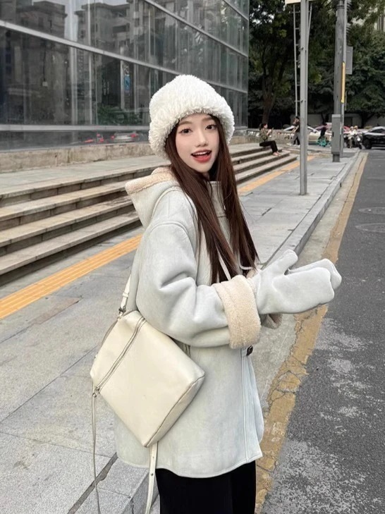秋冬防寒 あったかアウター 風 スタイルアップ かわいい ブルゾン ファー系ファッション 裹起毛大人ゆったりカジュアル ストリート サイズ レディース ムートン ゆるダボ シルエット学生通学丈