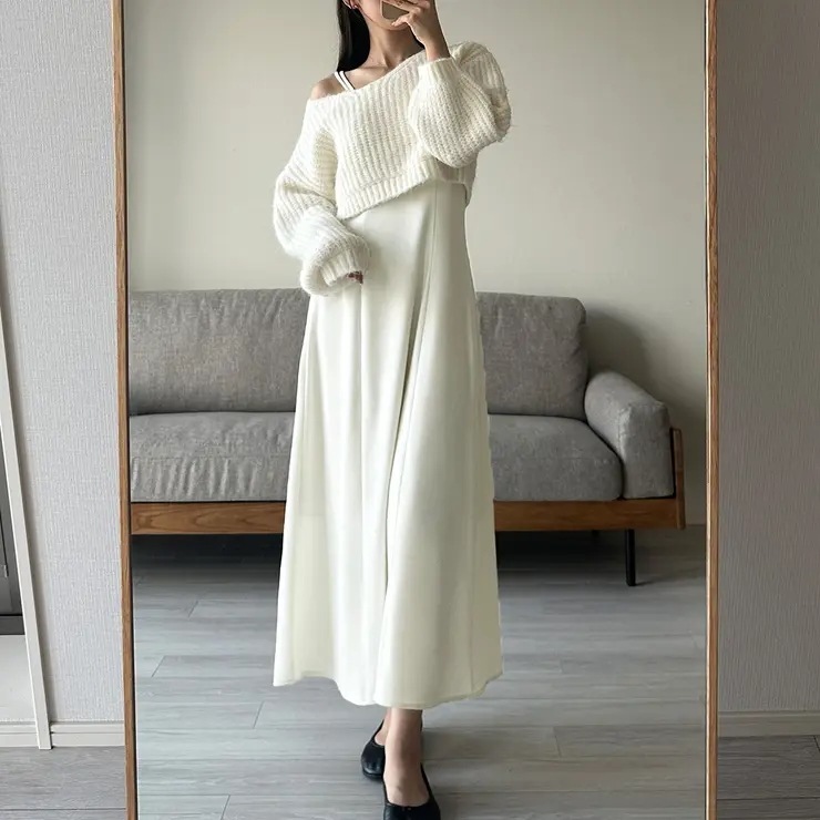 Louere　ショートニットトップス＋フレアキャミワンピース