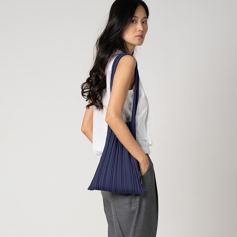 バーコード デイリー バック Midnightblue 4,899円