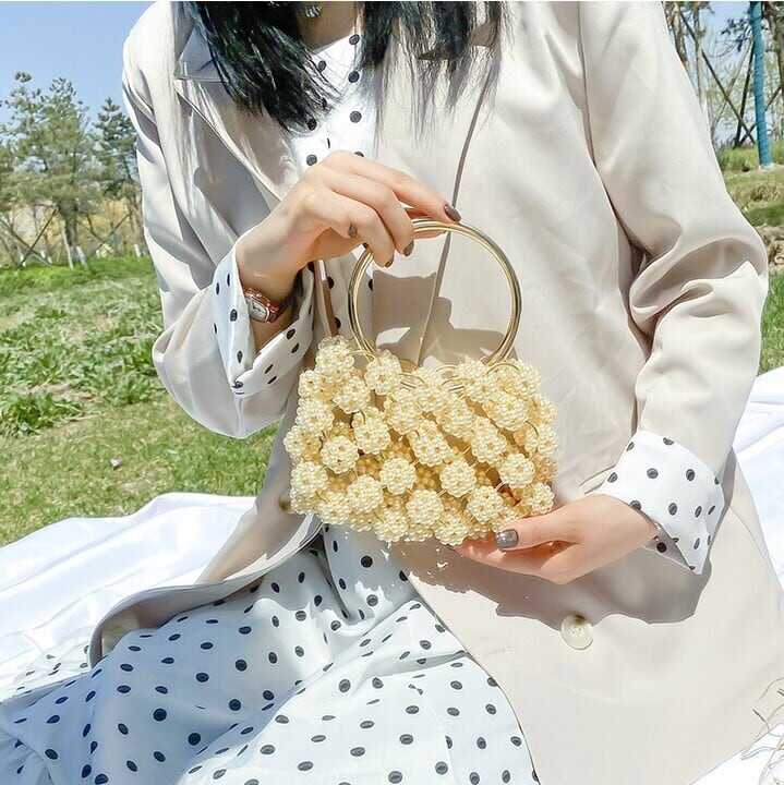 鞄 レディースバッグ ハンドバッグ ミニバッグ パーティーバッグ スマホバッグ パール ビーズ 軽量 軽い 使いやすい 可愛い かわいい 韓国 かっこいい カジュアル きれいめ シンプル lbk017 5,830円