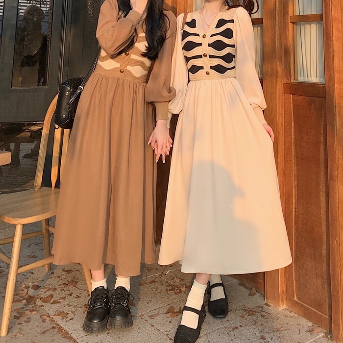 ドッキングワンピース レディース 異素材 ドッキング ニット Vネック 前ボタン 長袖 ハイウエスト フレア ふんわり ロングワンピース ロング丈 マキシワンピース マキシ丈 体型カバー