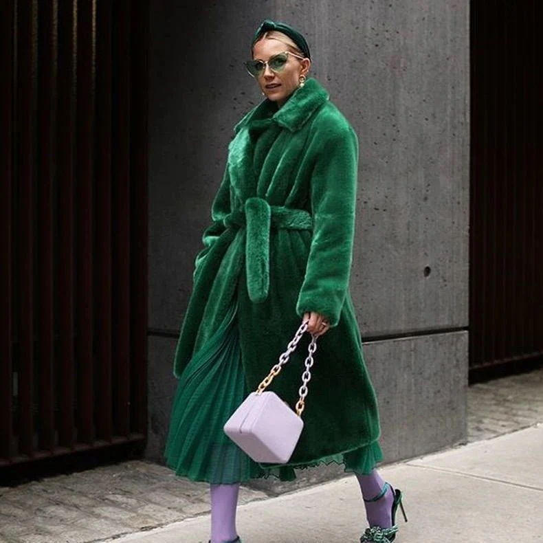 AWアウター チェスターコートトレーナー ジャケット ダウンジャケットAWアウター冬の新作毛皮 ダブルコート フード付き ロング丈 モコモコ ファーコート レディース 大人 カジュアル 膝下丈ロング丈 5,422円