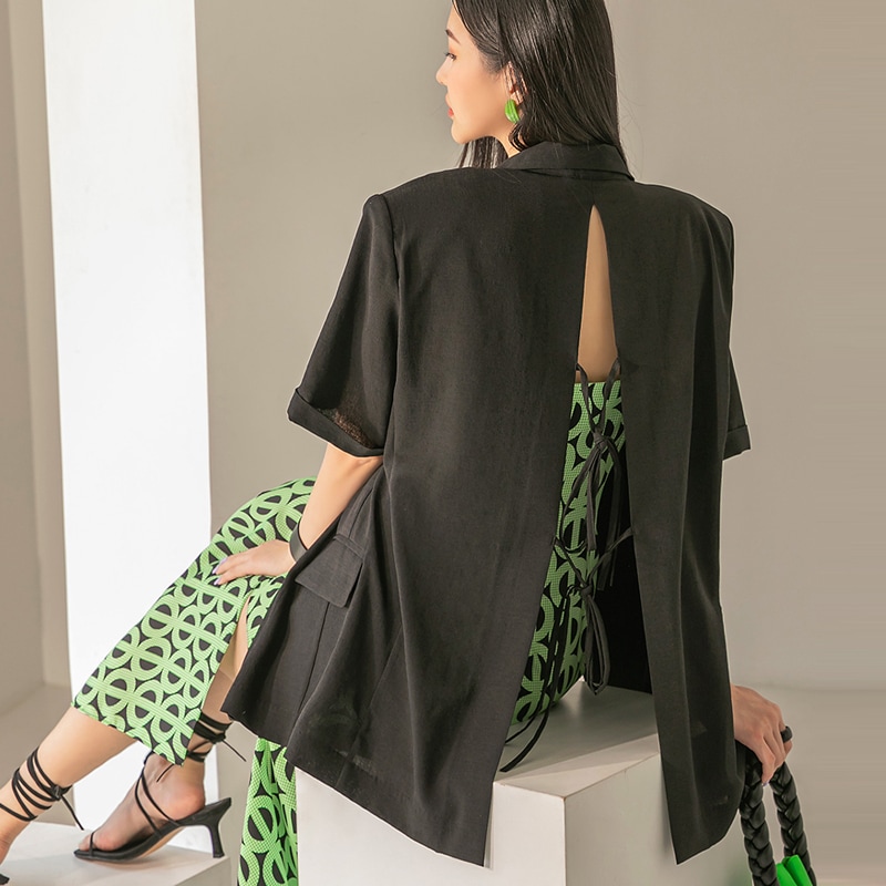 J1553 バックスリット半袖シングルジャケット