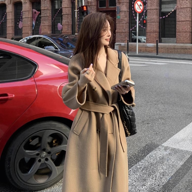 長くエレガントなウールコート両面ゆったりとしたフィット感洗練されたスタイルプラスサイズの女性向けの新しいスタイル純粋なウール