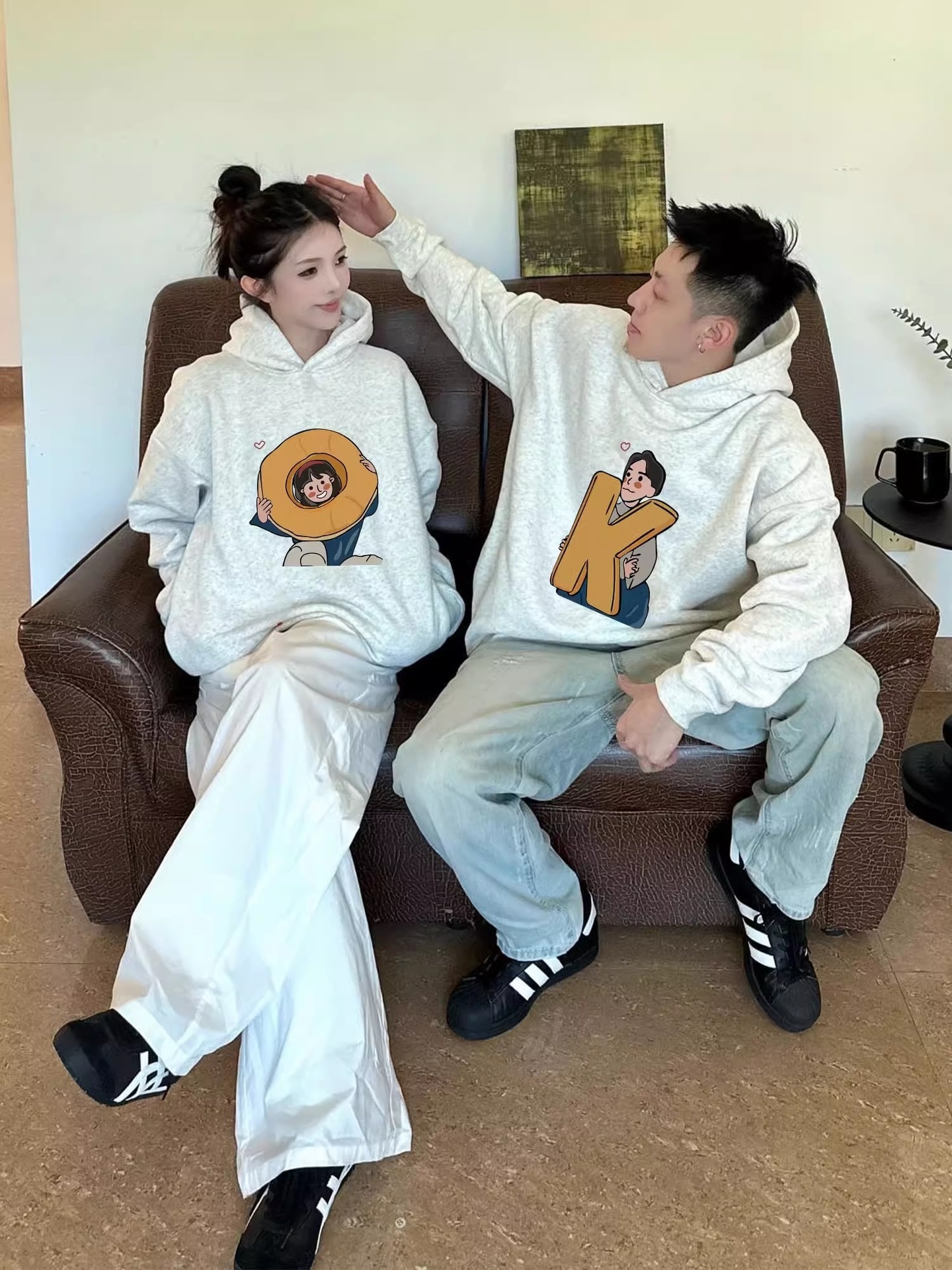 パーカー ゆったりスウェット 2025新作 シンプル カップル 百掛け 裏起毛 厚手 スウエットトップス アウター 可愛い ロング着痩せ 大きめサイズ バレンタインデー 韓国ファッション