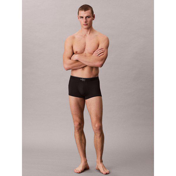 男性CKグラフィックマイクロローライズトランク_NB4494UB1