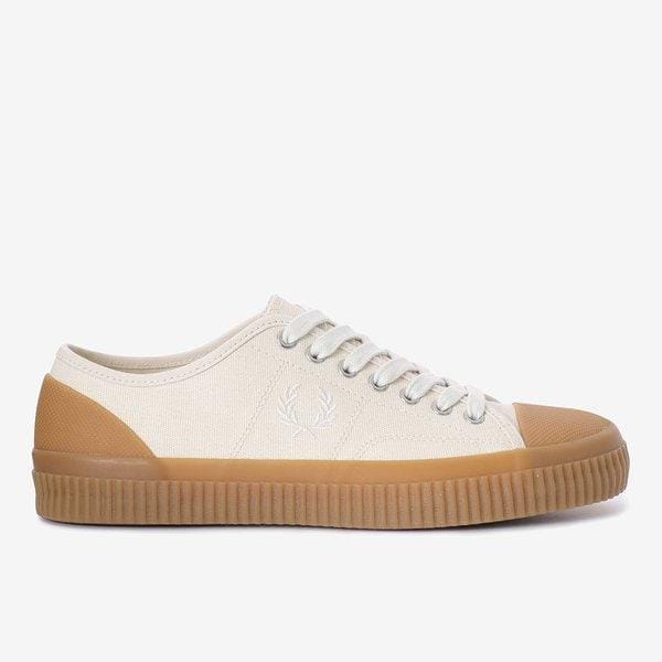 FRED PERRY_ 男女兼用キャンバススニーカーヒューズローキャンバスSFPU2334365-T93