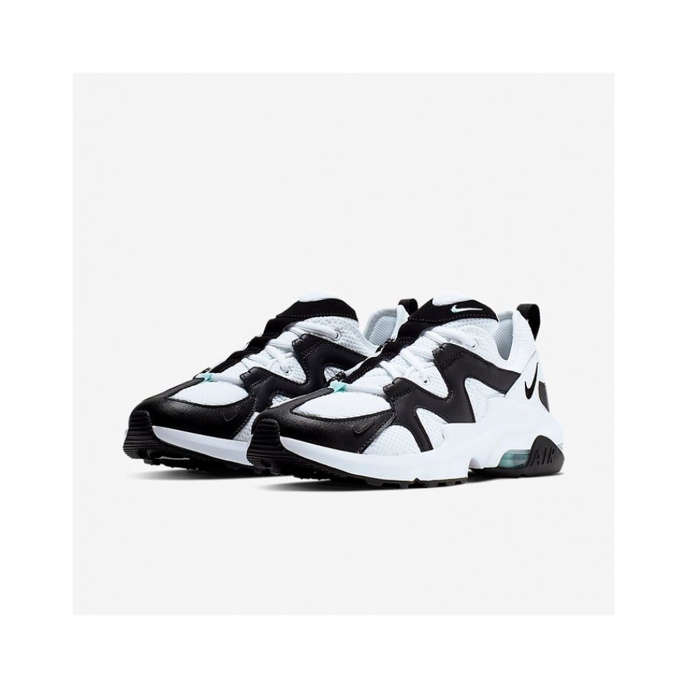 ナイキエアマックスグラビトン